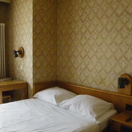 Hotel Limmathof 2*